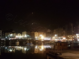 Le port la nuit